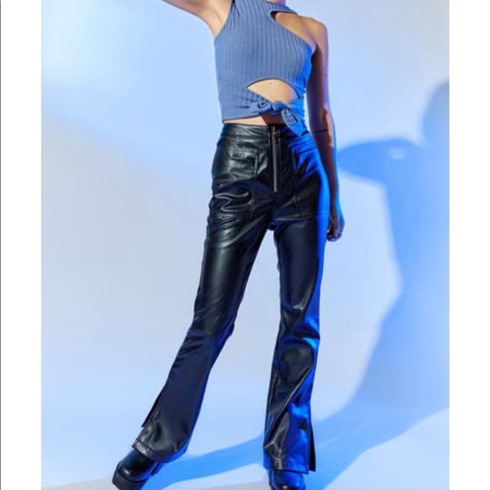 Kenzie x Francesca Faux Leather Pant. NWT. Size medium